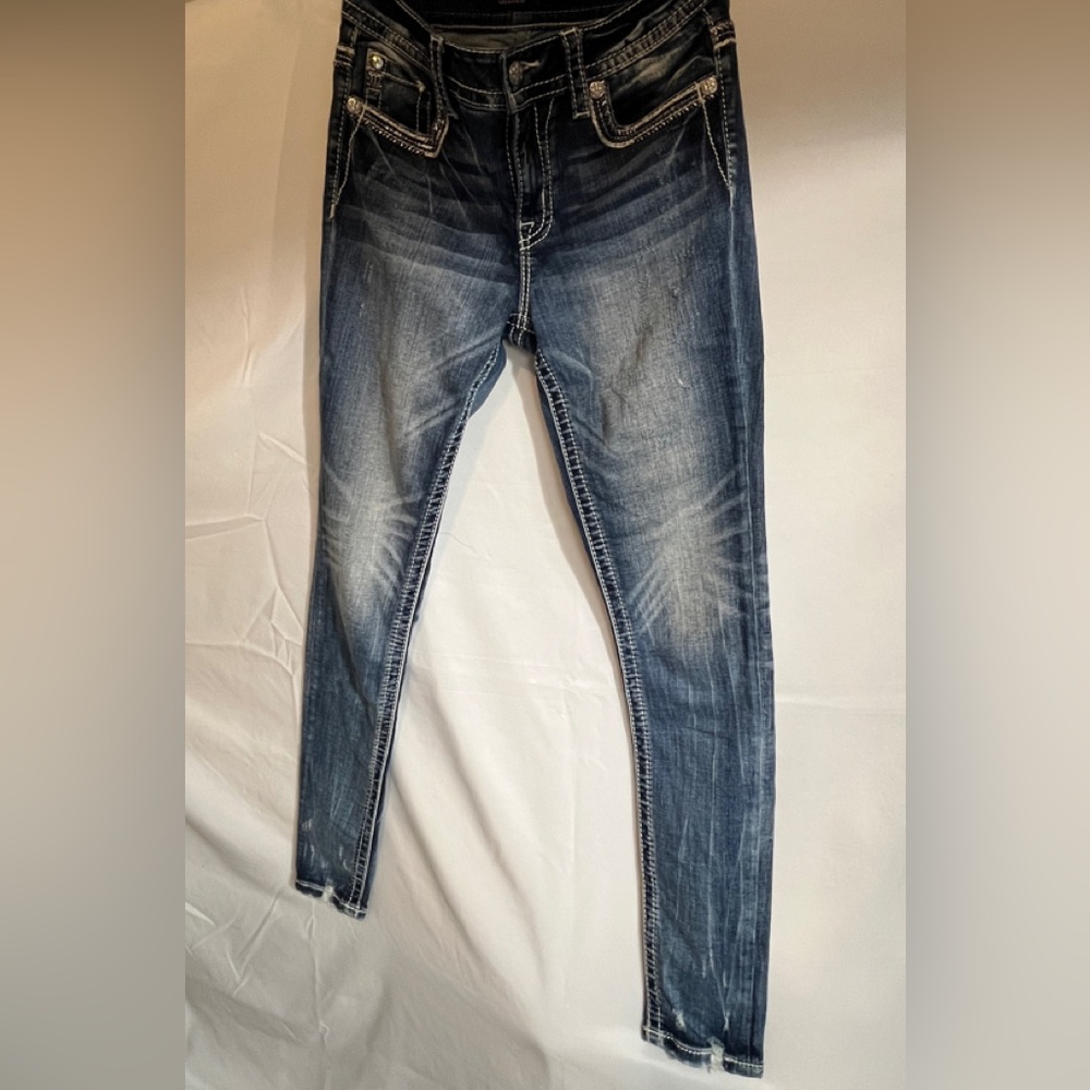 Miss me buckle jeans size 28